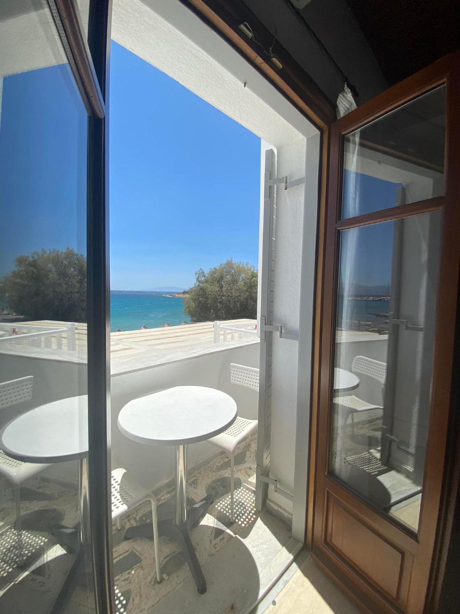 Fisilanis Beachfront Hotel